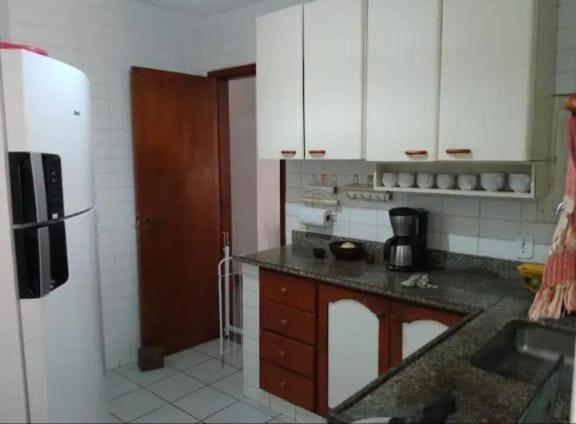 Apartamento Charmoso Em Frente A Praia Em Cabo Frio Exterior photo